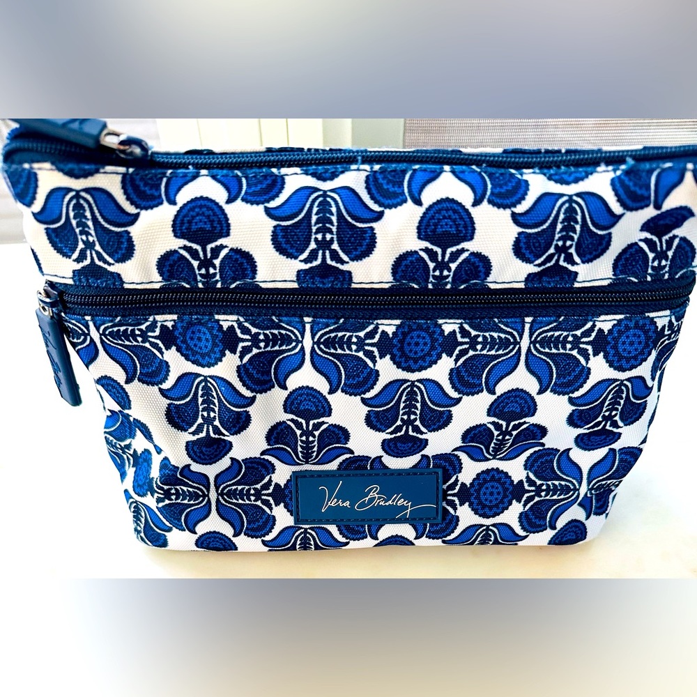 New, Vera Bradley Cosmetic Case